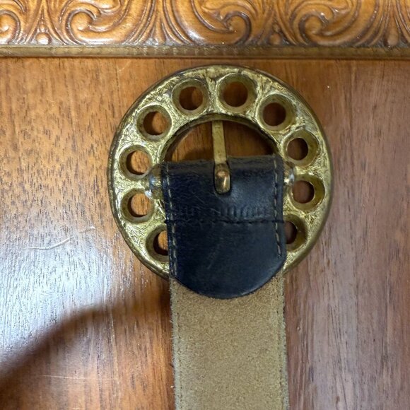 Vintage Hippy Black Belt, Brass Tone Buckle, Unisex - Picture 6 of 7